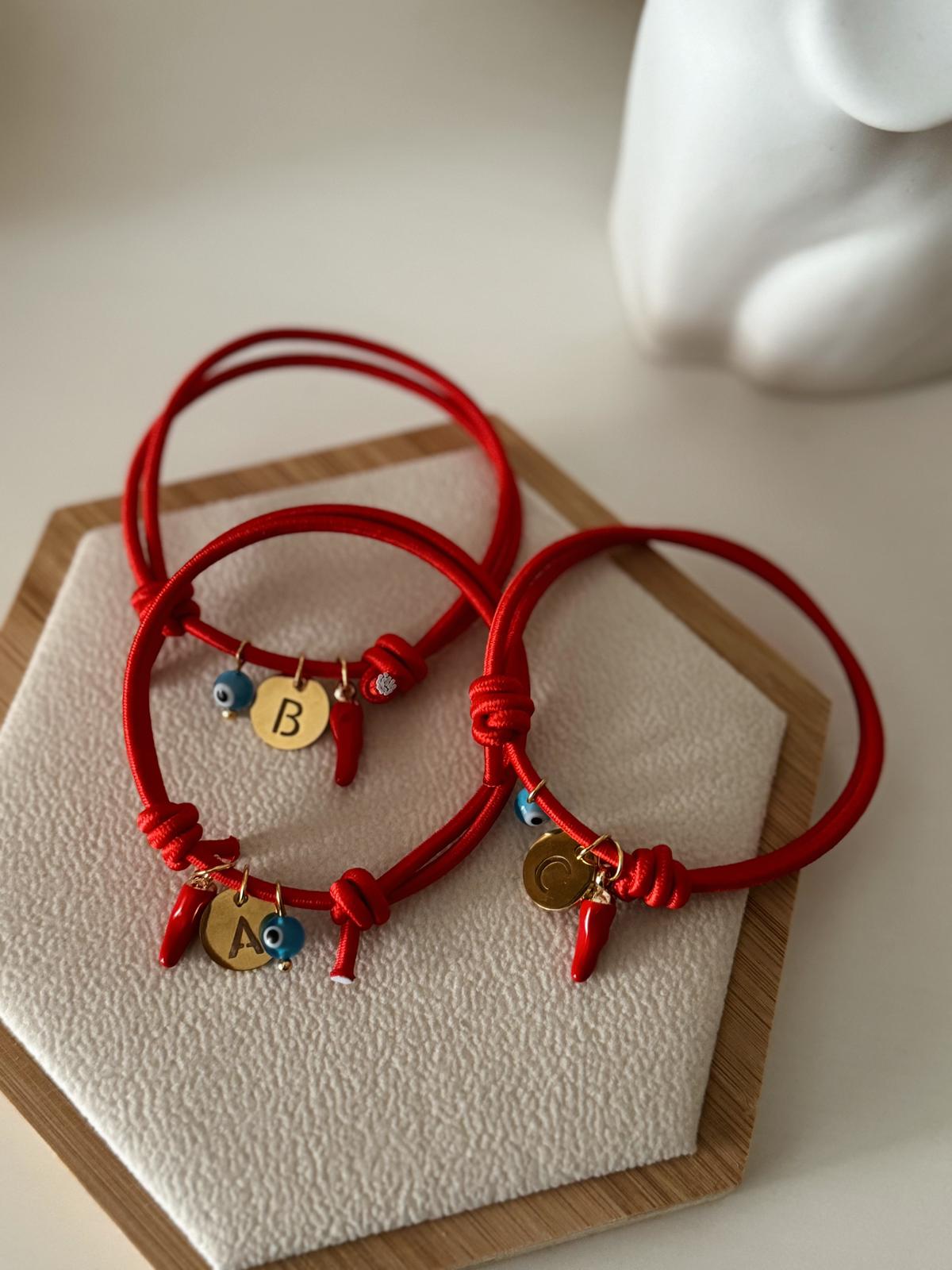 Pulseira de proteção | Protection bracelet