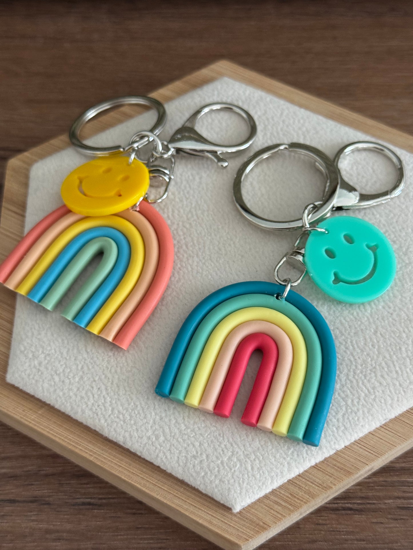 Porta-chaves arco-íris