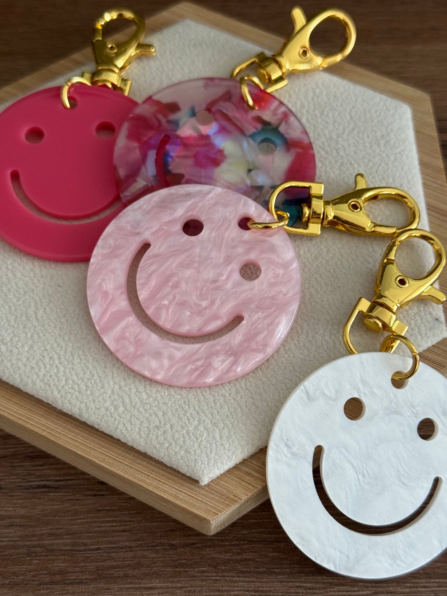Llavero con cara sonriente 😊