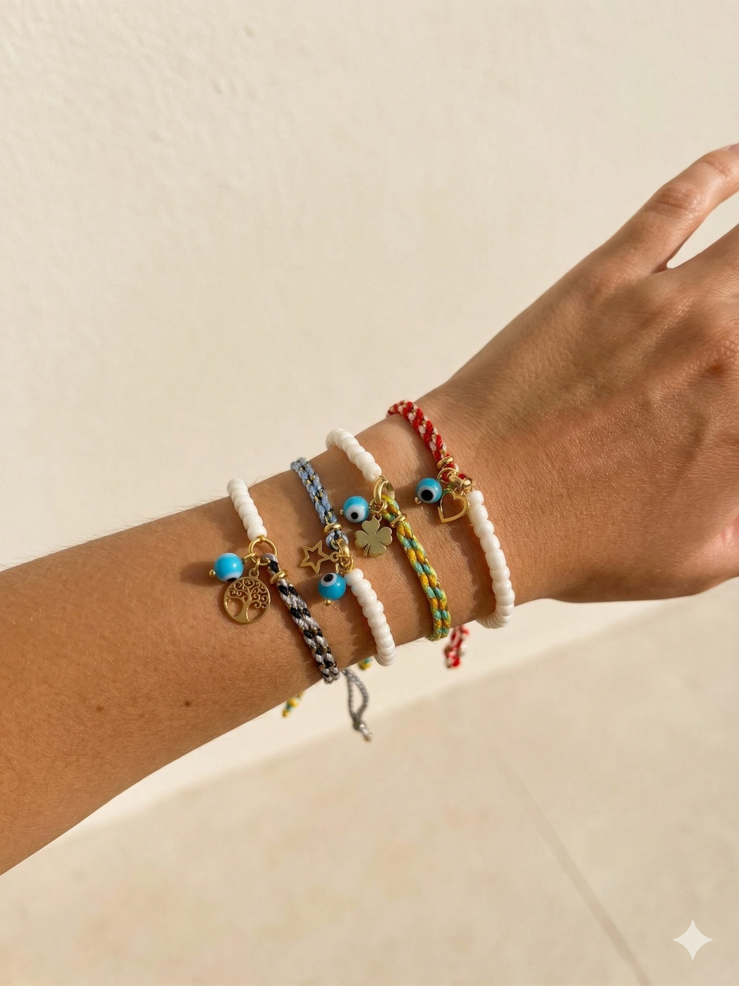 Pulseiras coloridas, com significados e 100% aço inoxidável
