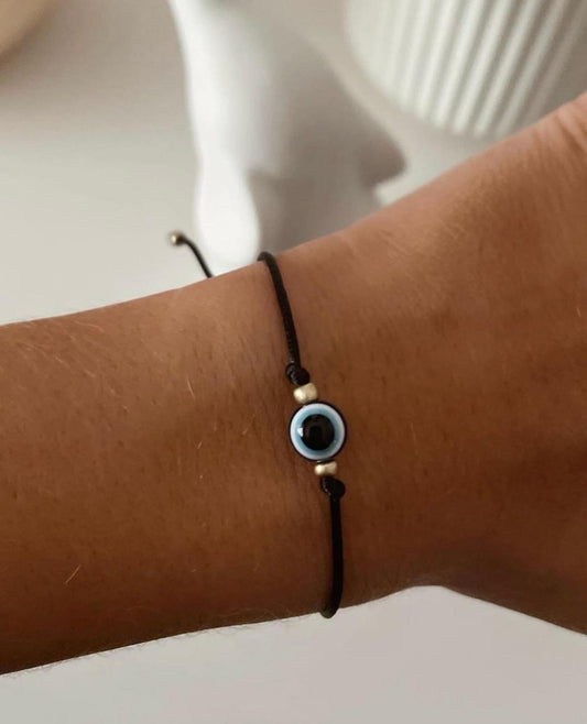 1 Pulseira minimalista com olho turco | 1 Minimalist bracelet with Turkish eye