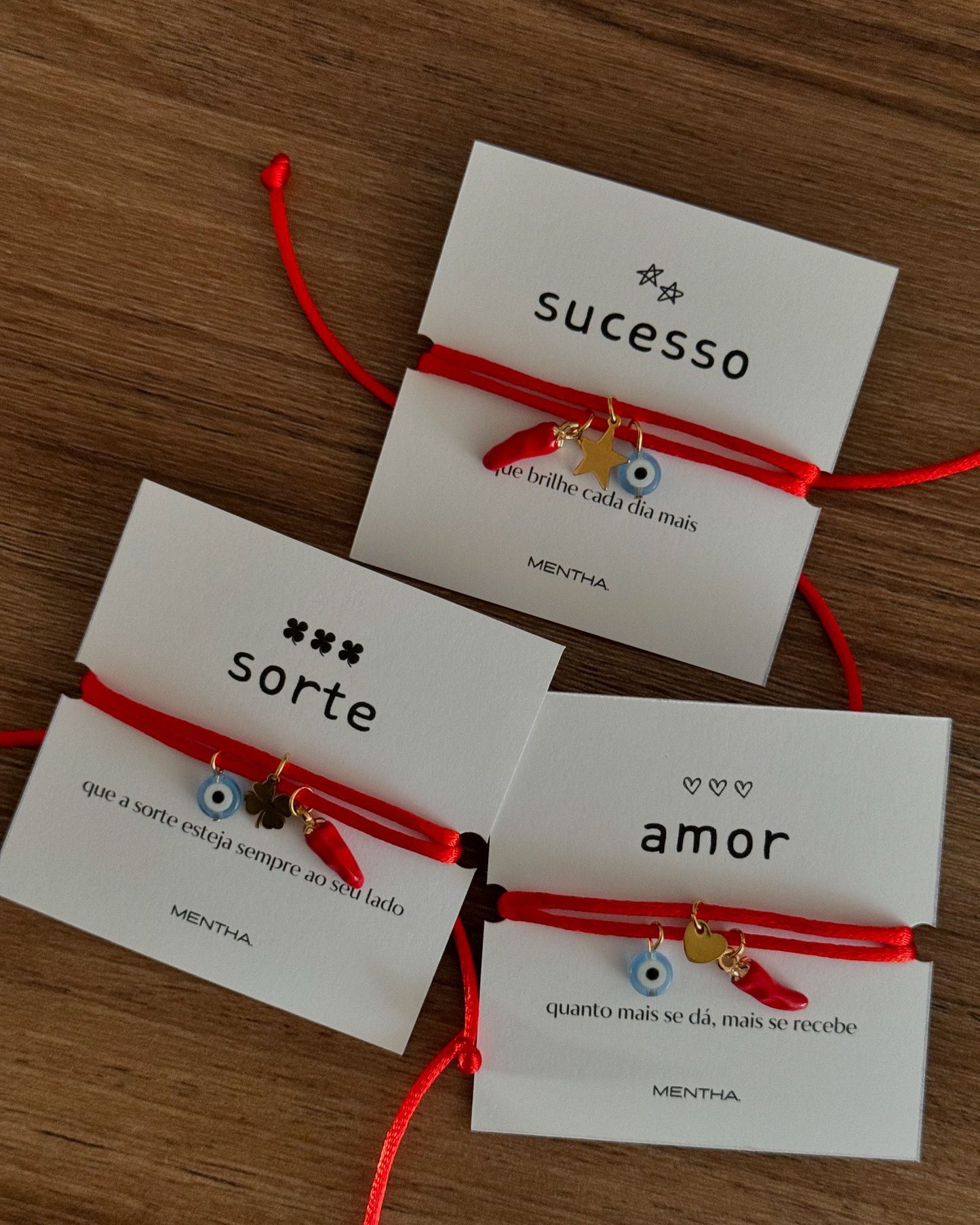 Pulseira com significado, pimenta e olho turco | Bracelet with meaning, pepper and turkish eye